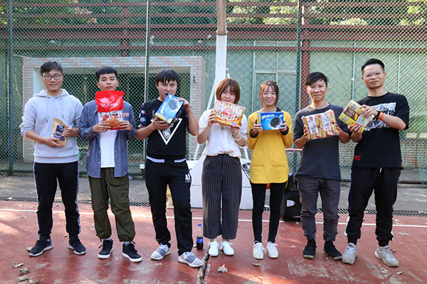 5bd995a701530.jpg 14.jpg