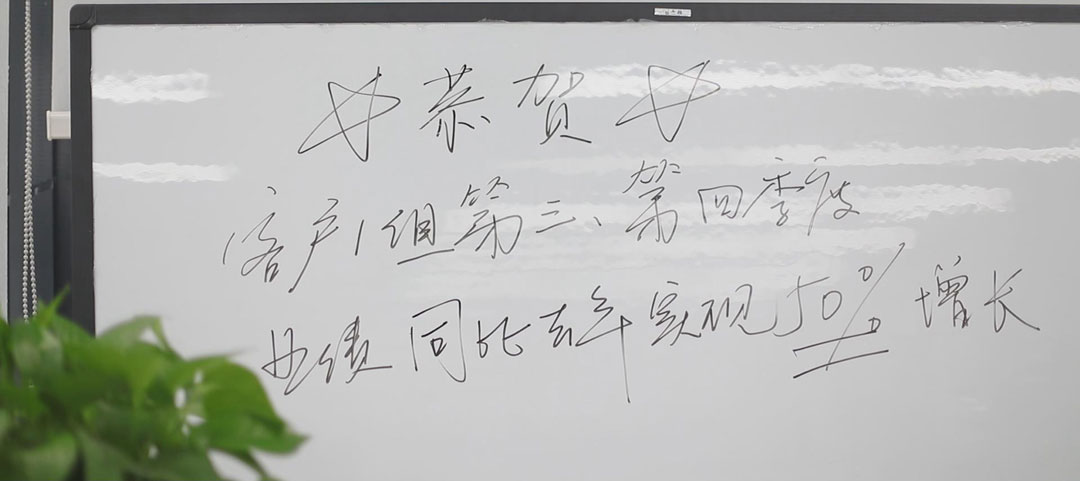 5e22cb71b84d7.jpg 7唐瑩2.jpg