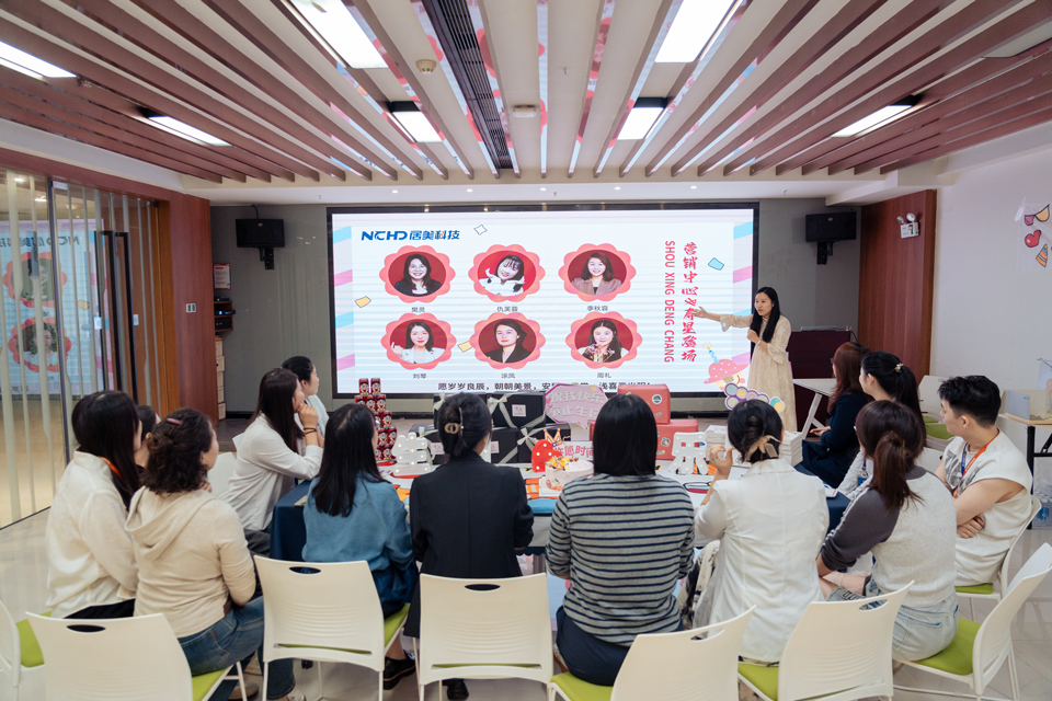 67189d3b600ed.png DSC09728.png